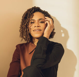 Kelly McCreary